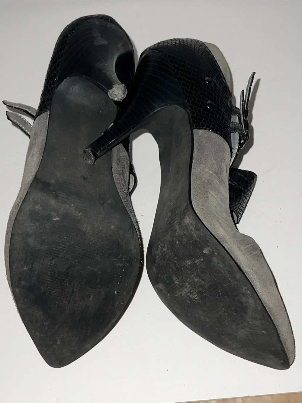 Women’s Two-Tone Suede Pointed-Toe Heels with Black Patent Strap
